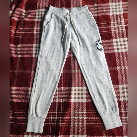 PINK Victoria's Secret Cream Joggers - Picture 2 of 4